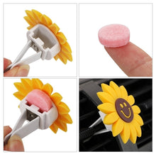 Load image into Gallery viewer, Car Sunflower Air Conditioner Outlet Clip Air Freshener is Suitable for All Cars
